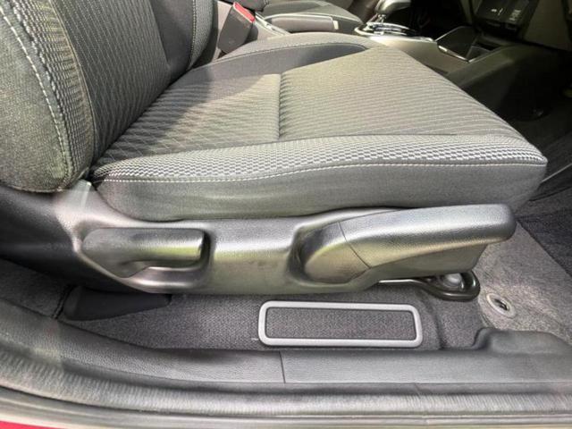 フィットハイブリッド ハイブリッド・Sホンダセンシング 新品タイヤ/純正エアロ/純正 SDナビ/ヘッドランプ LED/ETC/EBD付ABS/横滑り防止装置/アイドリングストップ/フルセグTV/エアバッグ 運転席/エアバッグ 助手席/エアバッグ サイド(43枚目)