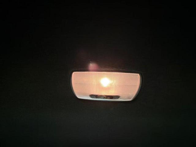 フィットハイブリッド ハイブリッド・Sホンダセンシング 新品タイヤ/純正エアロ/純正 SDナビ/ヘッドランプ LED/ETC/EBD付ABS/横滑り防止装置/アイドリングストップ/フルセグTV/エアバッグ 運転席/エアバッグ 助手席/エアバッグ サイド(48枚目)