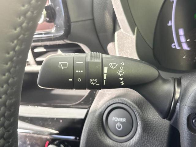 ヤリスクロス ハイブリッドZ 保証書/ディスプレイオーディオ+ナビ8インチ/トヨタセーフティセンス/シートヒーター 前席/パノラミックビューモニター/車線逸脱防止支援システム/登録済未使用車/ヘッドランプ LED 全周囲カメラ(18枚目)