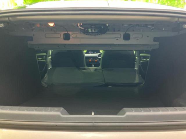 ＭＡＺＤＡ３セダン ２０Ｓプロアクティブツーリングセレクション　ＢＯＳＥ／保証書／純正　８インチ　ＳＤナビ／衝突安全装置／シートヒーター／車線逸脱防止支援システム／シート　フルレザー／ヘッドランプ　ＬＥＤ／ＥＴＣ／ＥＢＤ付ＡＢＳ／横滑り防止装置　革シート（20枚目）