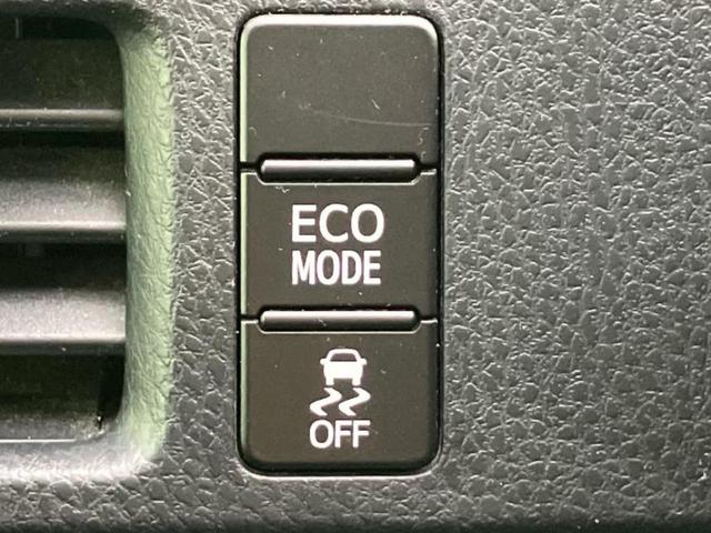 ヴォクシー ＺＳキラメキ２　保証書／社外　９インチ　ＳＤナビ／フリップダウンモニター　社外　１０．１インチ／衝突安全装置／両側電動スライドドア／車線逸脱防止支援システム／ドライブレコーダー　社外／ヘッドランプ　ＬＥＤ　ＤＶＤ再生（41枚目）