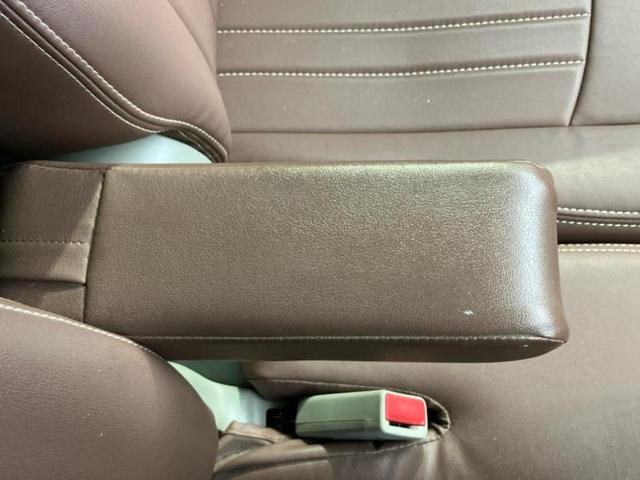 エブリイワゴン ＰＺターボスペシャル　新品タイヤ／保証書／社外　９インチ　ＳＤナビ／衝突安全装置／両側電動スライドドア／オートステップ／ヘッドランプ　ＨＩＤ／Ｂｌｕｅｔｏｏｔｈ接続／ＥＴＣ／ＥＢＤ付ＡＢＳ／横滑り防止装置　ターボ（34枚目）