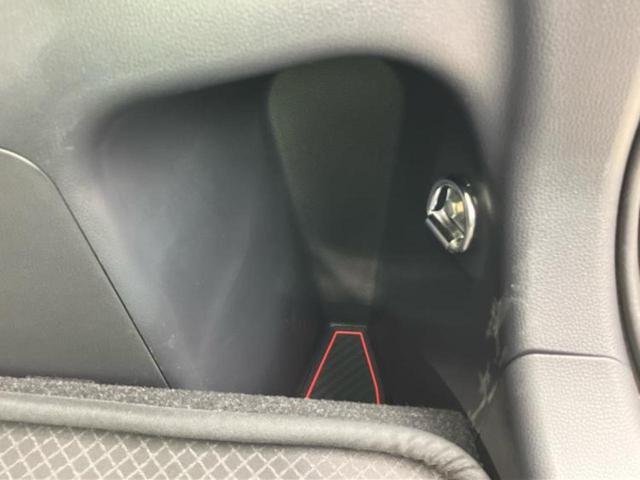 ヤリスクロス ハイブリッドZ 純正エアロ/保証書/ディスプレイオーディオ+ナビ8インチ/衝突安全装置/シートヒーター/パノラミックビューモニター/車線逸脱防止支援システム/シート ハーフレザー/電動バックドア 衝突被害軽減システム(25枚目)