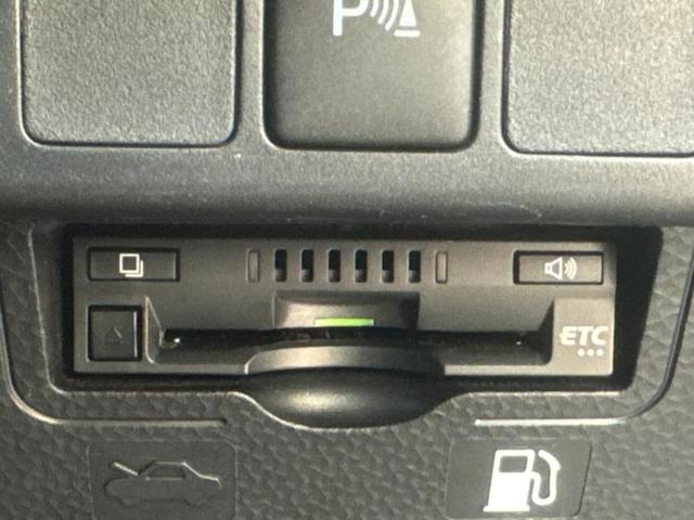 ルーミー カスタムＧ－Ｔ　保証書／ディスプレイオーディオ９インチ／衝突安全装置／両側電動スライドドア／シートヒーター　前席／パノラミックビューモニター／車線逸脱防止支援システム／ドライブレコーダー　社外　ターボ　全周囲カメラ（18枚目）