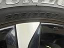 WECARSの展示場では実際に見て、触ってお車をお選びいただけます!知識の豊富な営業スタッフが様々なカーライフをご提案いたします!