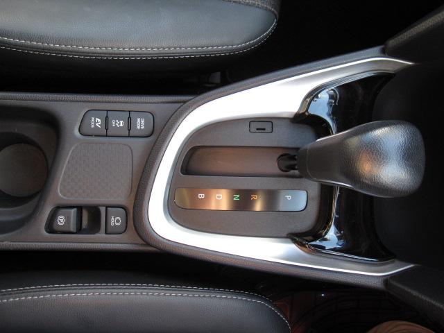 ヤリスクロス ハイブリッドＺ　モデリスタエアロ　衝突軽減ブレーキ　Ｂｌｕｅｔｏｏｔｈ　フルセグテレビ　バックカメラ　ＥＴＣ　クルーズコントロール　３６０度＋リアカメラドライブレコーダー　プッシュスタート　スマートキー（26枚目）