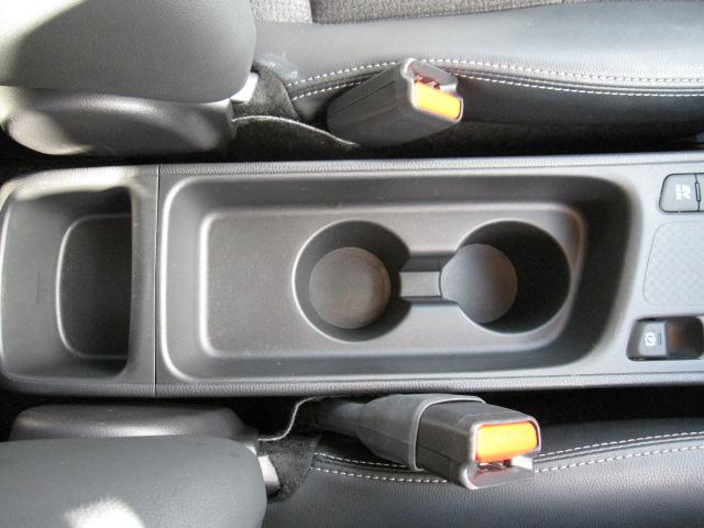 ヤリスクロス ハイブリッドＺ　モデリスタエアロ　衝突軽減ブレーキ　Ｂｌｕｅｔｏｏｔｈ　フルセグテレビ　バックカメラ　ＥＴＣ　クルーズコントロール　３６０度＋リアカメラドライブレコーダー　プッシュスタート　スマートキー（28枚目）