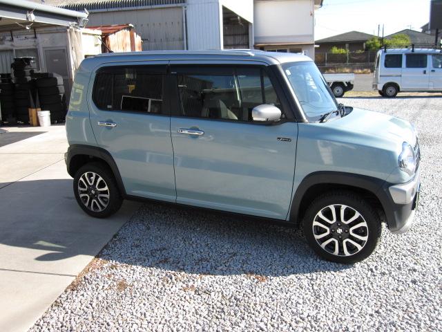 ハスラー ＪスタイルＩＩＩ　衝突軽減ブレーキ　ナビ　フルセグＴＶ　Ｂｌｕｅｔｏｏｔｈ　ＣＤ　ＤＶＤ　スマートキー　プッシュスタート　ＥＴＣ　シートヒーター　アイドリングストップ　オフブルーメタリックＩＩ（8枚目）