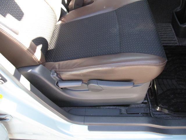 ハスラー ＪスタイルＩＩＩ　衝突軽減ブレーキ　ナビ　フルセグＴＶ　Ｂｌｕｅｔｏｏｔｈ　ＣＤ　ＤＶＤ　スマートキー　プッシュスタート　ＥＴＣ　シートヒーター　アイドリングストップ　オフブルーメタリックＩＩ（33枚目）