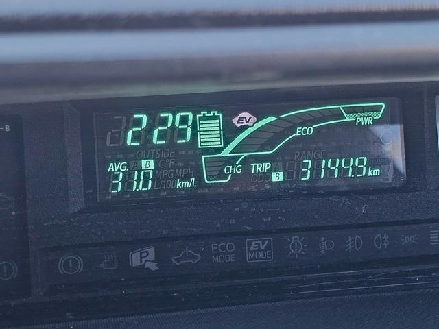 アクア G 社外15インチアルミホイール 社外メモリーナビ フルLED化 フルセグTV Bluetooth CD/DVD スマートキー プッシュスタート オートエアコン オートライト(6枚目)