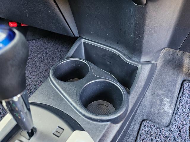 アクア G 社外15インチアルミホイール 社外メモリーナビ フルLED化 フルセグTV Bluetooth CD/DVD スマートキー プッシュスタート オートエアコン オートライト(8枚目)