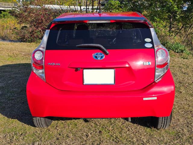 アクア G 社外15インチアルミホイール 社外メモリーナビ フルLED化 フルセグTV Bluetooth CD/DVD スマートキー プッシュスタート オートエアコン オートライト(28枚目)