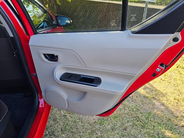 アクア G 社外15インチアルミホイール 社外メモリーナビ フルLED化 フルセグTV Bluetooth CD/DVD スマートキー プッシュスタート オートエアコン オートライト(64枚目)