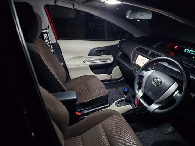 アクア G 社外15インチアルミホイール 社外メモリーナビ フルLED化 フルセグTV Bluetooth CD/DVD スマートキー プッシュスタート オートエアコン オートライト(72枚目)