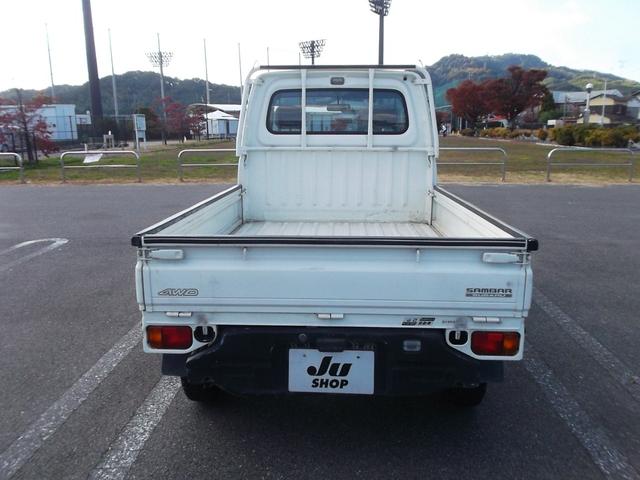 サンバートラック ＴＢ　５速マニュアル　４ＷＤ（11枚目）