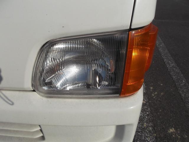 サンバートラック ＴＢ　５速マニュアル　４ＷＤ（40枚目）