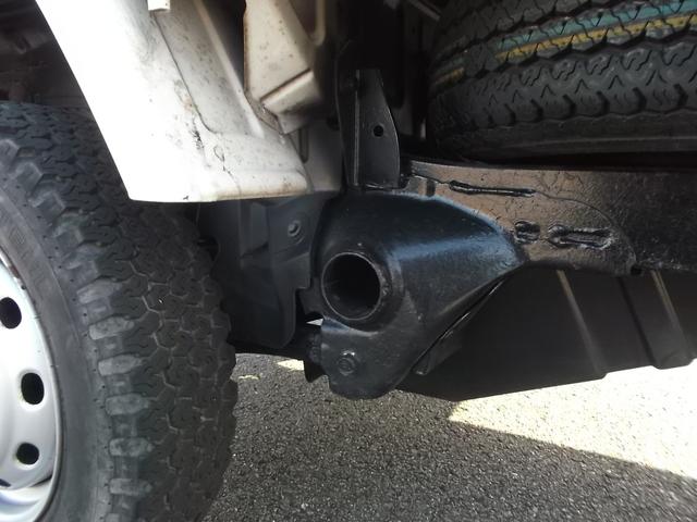 サンバートラック ＴＢ　５速マニュアル　４ＷＤ（48枚目）