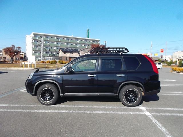 エクストレイル ２０Ｘｔｔ　社外アルミホイール　ルーフバスケット　ＨＩＤヘッドライト　ＥＴＣ車載器（10枚目）