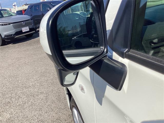 この度は当店のお車をご覧になっていただき、誠にありがとうございます。じっくり現車確認して頂けるよう、ご準備を致します！