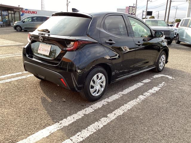 ヤリス X バックカメラ クリアランスソナー 衝突被害軽減システム オートマチックハイビーム キーレスエントリー 電動格納ミラー CVT 盗難防止システム 衝突安全ボディ ABS ESC エアコン(18枚目)