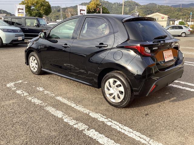 ヤリス X バックカメラ クリアランスソナー 衝突被害軽減システム オートマチックハイビーム キーレスエントリー 電動格納ミラー CVT 盗難防止システム 衝突安全ボディ ABS ESC エアコン(20枚目)