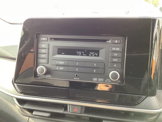 ノート Ｓ　クリアランスソナー　衝突被害軽減システム　オートマチックハイビーム　オートライト　スマートキー　電動格納ミラー　ＣＶＴ　盗難防止システム　衝突安全ボディ　ＡＢＳ　ＥＳＣ　ＣＤ　ＵＳＢ（28枚目）