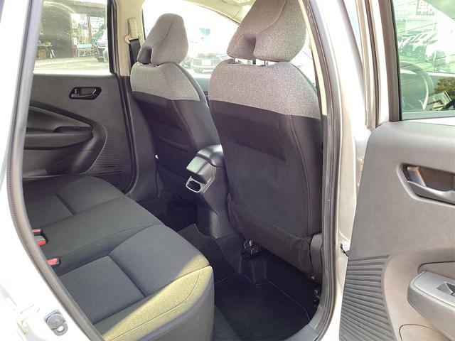 ノート Ｓ　クリアランスソナー　衝突被害軽減システム　オートマチックハイビーム　オートライト　スマートキー　電動格納ミラー　ＣＶＴ　盗難防止システム　衝突安全ボディ　ＡＢＳ　ＥＳＣ　ＣＤ　ＵＳＢ（47枚目）