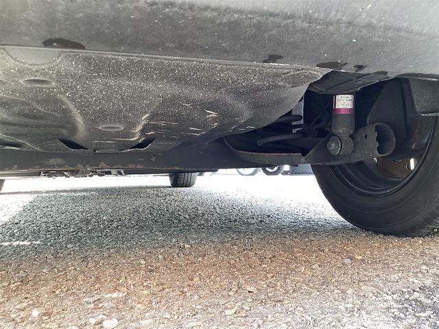 ノート Ｓ　クリアランスソナー　衝突被害軽減システム　オートマチックハイビーム　オートライト　スマートキー　電動格納ミラー　ＣＶＴ　盗難防止システム　衝突安全ボディ　ＡＢＳ　ＥＳＣ　ＣＤ　ＵＳＢ（62枚目）