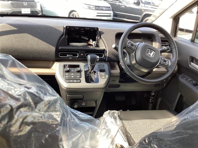 車を運転する際には運転席の存在は欠かせません。なのでしっかりとチェックしたいポイントですね。