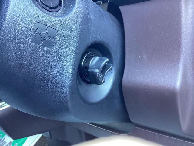パッソ X クツロギ スマートキー 電動格納ミラー CVT 盗難防止システム 衝突安全ボディ ベンチシート ABS CD エアコン(11枚目)