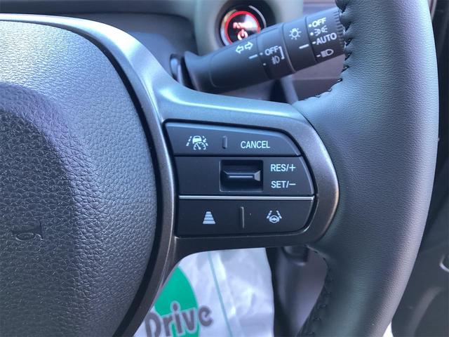 フリード e:HEVクロスター ブラインドスポットモニター オートクルーズコントロール レーンアシスト 衝突被害軽減システム 両側電動スライドドア オートライト LEDヘッドランプ スマートキー 電動格納ミラー シートヒーター(24枚目)