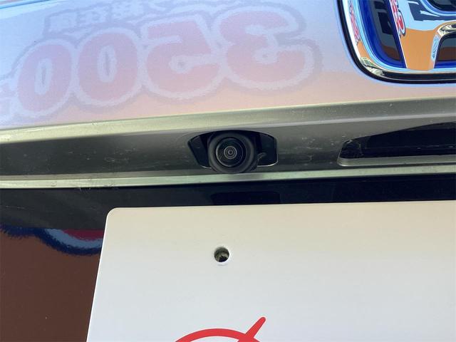 フリード e:HEVクロスター ブラインドスポットモニター オートクルーズコントロール レーンアシスト 衝突被害軽減システム 両側電動スライドドア オートライト LEDヘッドランプ スマートキー 電動格納ミラー シートヒーター(36枚目)