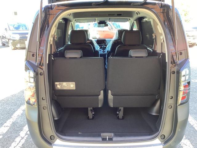 フリード e:HEVクロスター ブラインドスポットモニター オートクルーズコントロール レーンアシスト 衝突被害軽減システム 両側電動スライドドア オートライト LEDヘッドランプ スマートキー 電動格納ミラー シートヒーター(59枚目)