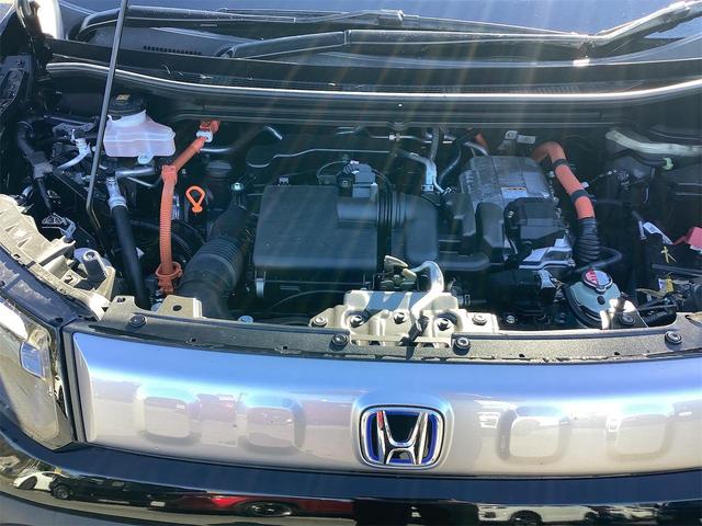 フリード e:HEVクロスター ブラインドスポットモニター オートクルーズコントロール レーンアシスト 衝突被害軽減システム 両側電動スライドドア オートライト LEDヘッドランプ スマートキー 電動格納ミラー シートヒーター(69枚目)