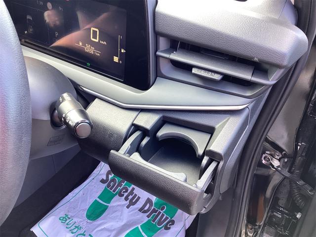 日産 ノート 41枚目