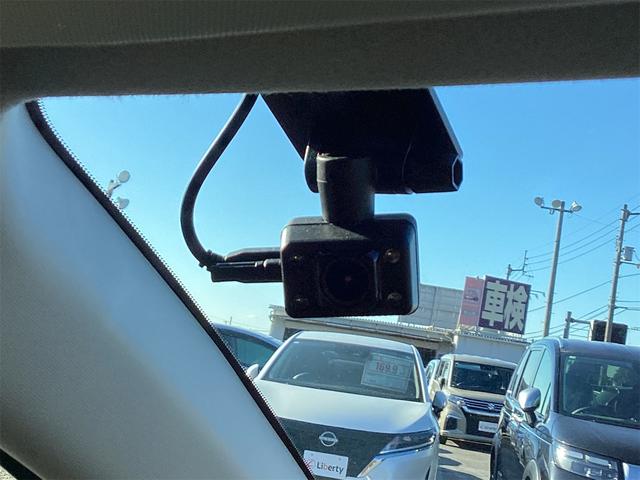 マツダ MAZDA2 12枚目