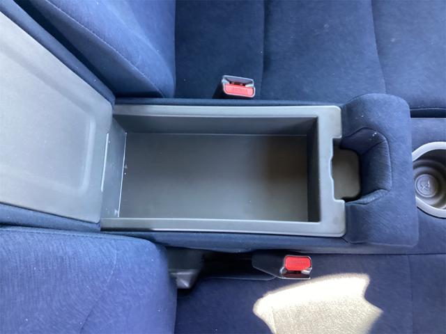 日産 キューブ 44枚目