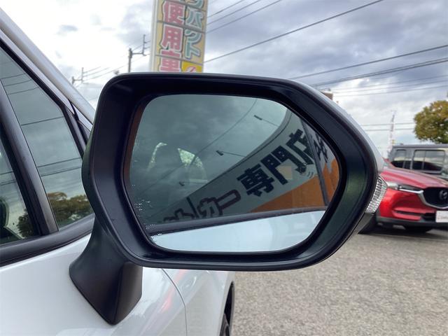 トヨタ カローラスポーツ 28枚目