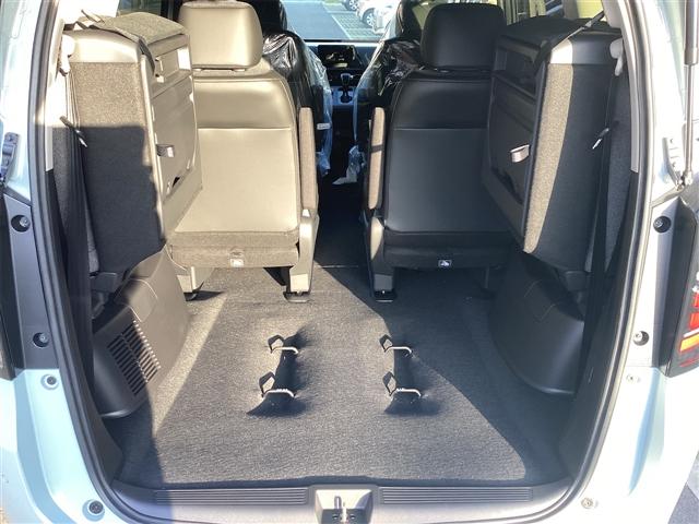 フリード エアー EX クリアランスソナー オートクルーズコントロール 両側スライドドア LEDヘッドランプ スマートキー CVT アルミホイール 盗難防止システム 衝突安全ボディ ABS ESC エアコン(13枚目)