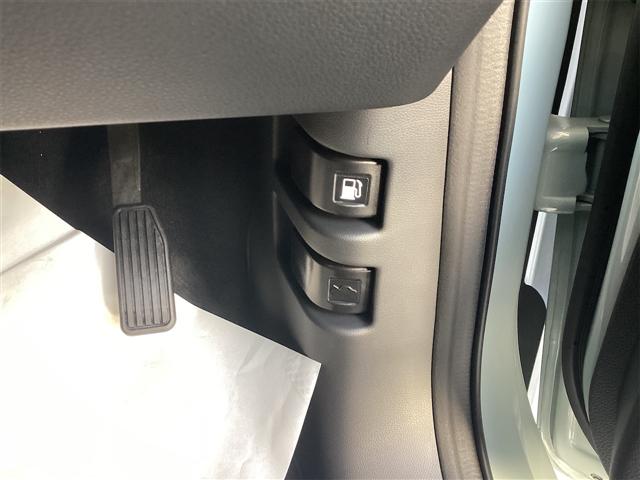 フリード エアー EX クリアランスソナー オートクルーズコントロール 両側スライドドア LEDヘッドランプ スマートキー CVT アルミホイール 盗難防止システム 衝突安全ボディ ABS ESC エアコン(18枚目)