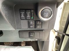 ��������Ӥ��Ƥ�������ǡ����󥸥�λ�ư����ǽ�������Ǥ����ץå��她�����ȤǤ��Τǥ��󥸥�λ�ư��ܥ���򲡤������Ǥ� 4