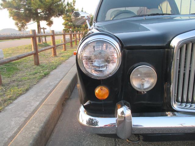 マーチ 日産 コペルボニート バンデンプラ プリンセス仕様 メッキバンパー フェンダーミラー ドアノブ ホイールキャップ ピンストライプ 白革調シートカバー ウッド調パネル サイドノブ 社外ｃｄ ｕｓｂ ツィーターの中古車詳細 中古車検索ならkurutown