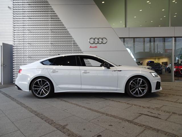 A5スポーツバック ブラックスタイルプラス 認定中古車 禁煙車 修復歴無 ワンオーナー ブラックスタイルプラス限定車 グレーインテリア 5スポークSデザイングラファイトグレー19インチ ブラックスタイルP マトリクスLED コンフォートP(8枚目)