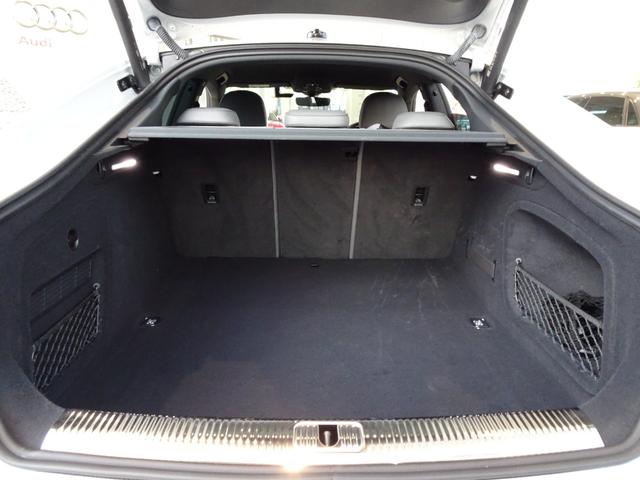 A5スポーツバック ブラックスタイルプラス 認定中古車 禁煙車 修復歴無 ワンオーナー ブラックスタイルプラス限定車 グレーインテリア 5スポークSデザイングラファイトグレー19インチ ブラックスタイルP マトリクスLED コンフォートP(44枚目)