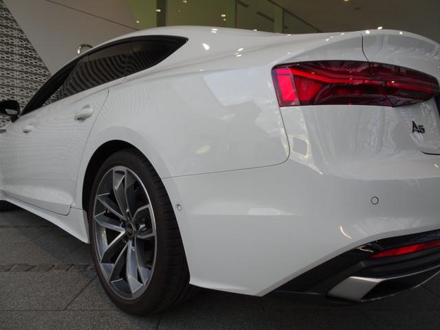 A5スポーツバック ブラックスタイルプラス 認定中古車 禁煙車 修復歴無 ワンオーナー ブラックスタイルプラス限定車 グレーインテリア 5スポークSデザイングラファイトグレー19インチ ブラックスタイルP マトリクスLED コンフォートP(55枚目)