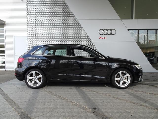Ａ３ スポーツバック３０ＴＦＳＩ　スポーツ　認定中古車　禁煙車　修復歴無　ワンオーナー　純正ドライブレコーダー前後　レザーパッケージ　ＭＭＩナビ　ＬＥＤヘッドライト　アダプティブクルーズコントロール　レーンアシスト　サイドアシスト（8枚目）