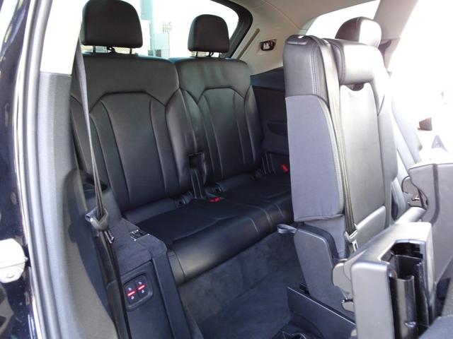 Q7 認定中古車 禁煙車 修復歴無 マトリクスLED アダプティブエアサス 5ツインスポークマットチタングレー21インチ 3列目シート サラウンドビュー バーチャルコックピット カープレイ(46枚目)