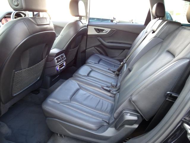 Q7 認定中古車 禁煙車 修復歴無 マトリクスLED アダプティブエアサス 5ツインスポークマットチタングレー21インチ 3列目シート サラウンドビュー バーチャルコックピット カープレイ(51枚目)
