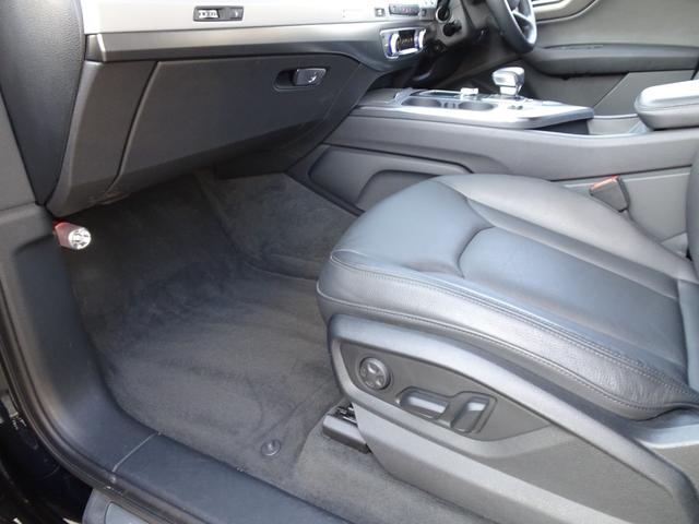 Q7 認定中古車 禁煙車 修復歴無 マトリクスLED アダプティブエアサス 5ツインスポークマットチタングレー21インチ 3列目シート サラウンドビュー バーチャルコックピット カープレイ(55枚目)