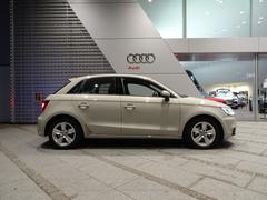 �ɥ饤�С������䤹���褦���߷פ򤵤�Ƥ���Τȡ������ܤΥǥ�����⥹�ݡ��ƥ����˸�����褦�˹�����äƤ���ޤ��� 7